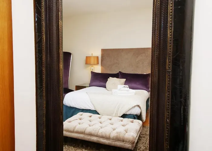 Courtyard - Free Parking 別荘